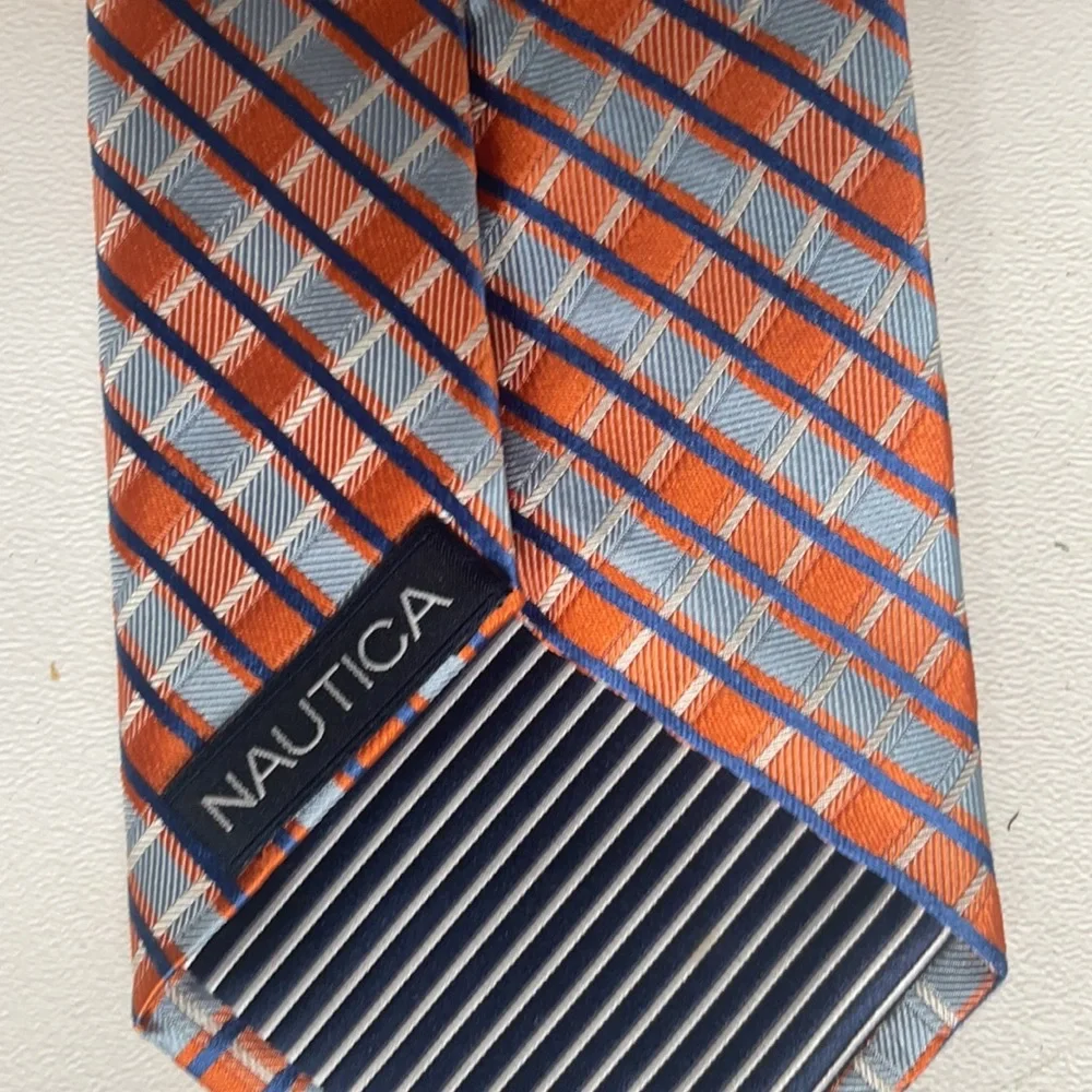 NAUTICA men's tie orange and blue